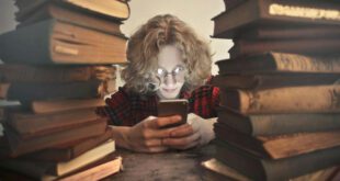 7 Aplikasi Baca Novel Dapat Uang yang Aman dan Terbukti Membayar