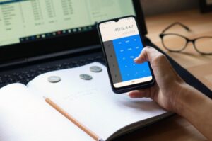 Aplikasi Keuangan Pribadi Terbaik 2025 untuk Finansial Cerdas