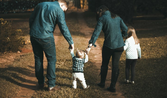 Aplikasi Parenting Android & Apple Anti Ribet